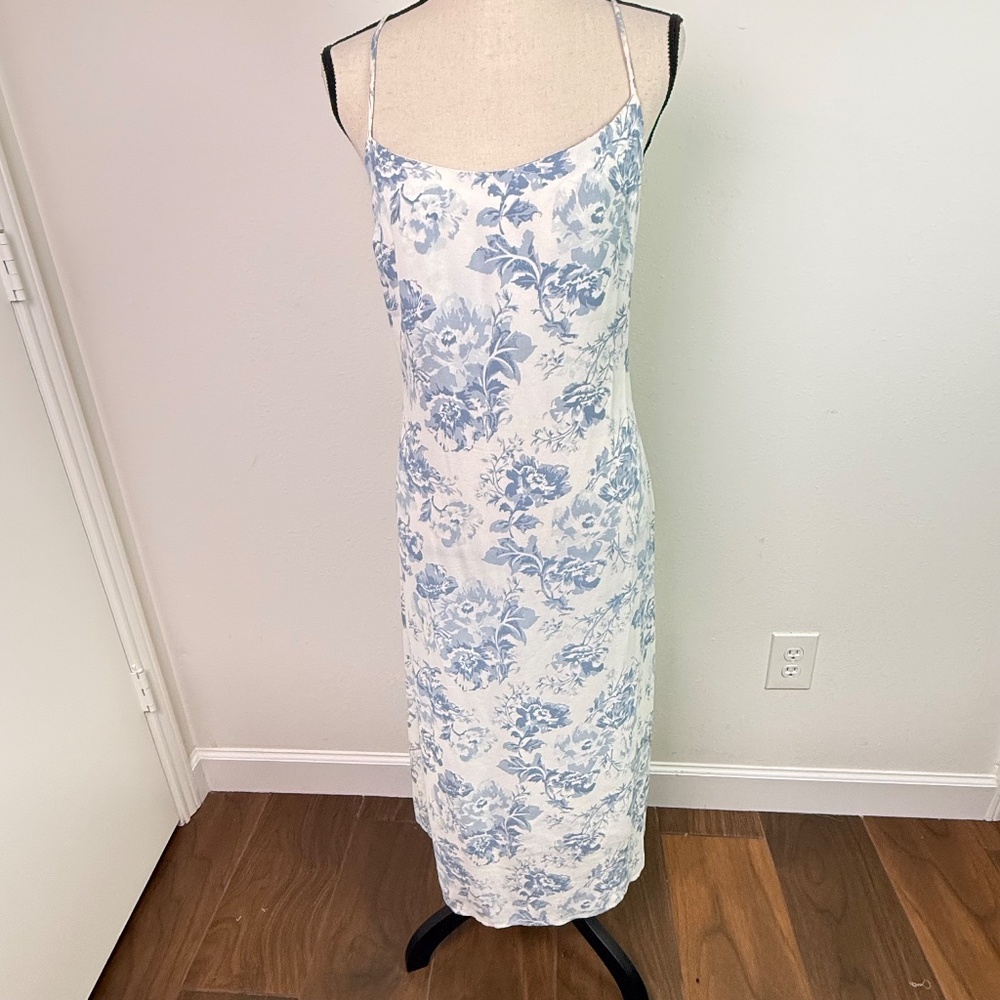 Reformation Women's Chianti Floral Print Crepe Dress Blue Ivory Size Medium - Picture 2 of 8